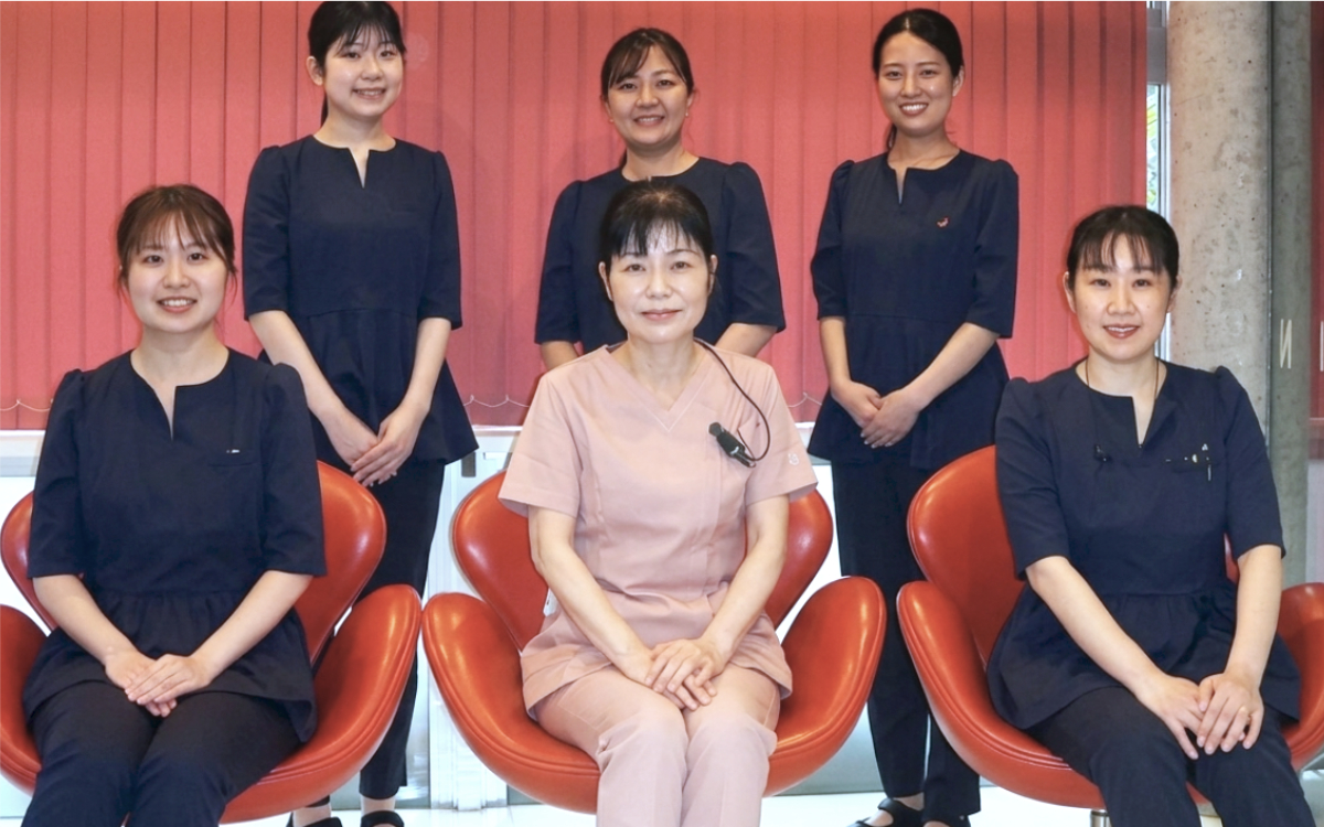 スタッフ集合写真